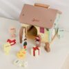 CLASSIC WORLD Drewniany Domek Sensoryczny Edukacyjny z Zamkami Kluczykami 11el.
