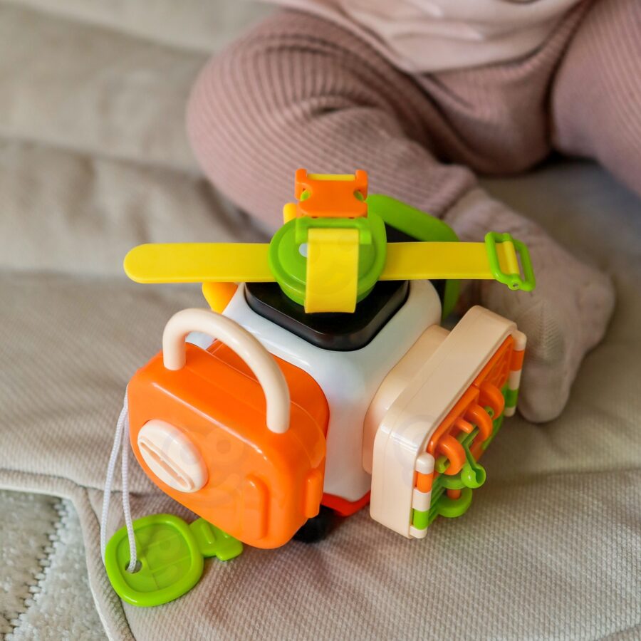 WOOPIE BABY Montessori Manipulacyjny Zestaw Konstrukcyjny Samochód Kotek 1