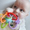 WOOPIE BABY ZABAWKA SENSORYCZNA GRZECHOTKA GRYZAK 2w1