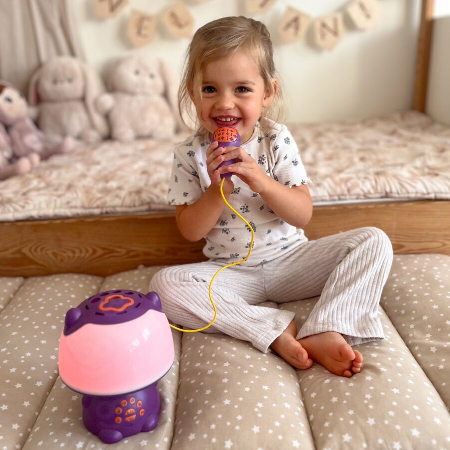 WOOPIE Multifunkcyjna Lampka RGB Głośnik Bluetooth Karaoke Modulator Głosu Karta SD Fioletowa
