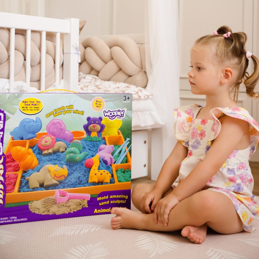 WOOPIE Piasek Kinetyczny 1,2 kg Zestaw XL ZOO Stolik z Foremkami
