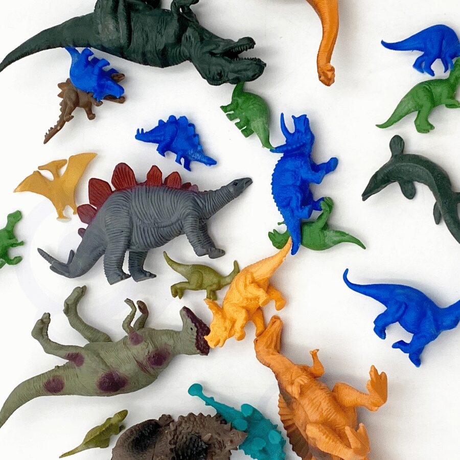 WOOPIE Zestaw Figurki Dinozaury Duże Zwierzęta Mata Pojemnik XXL 34 szt.